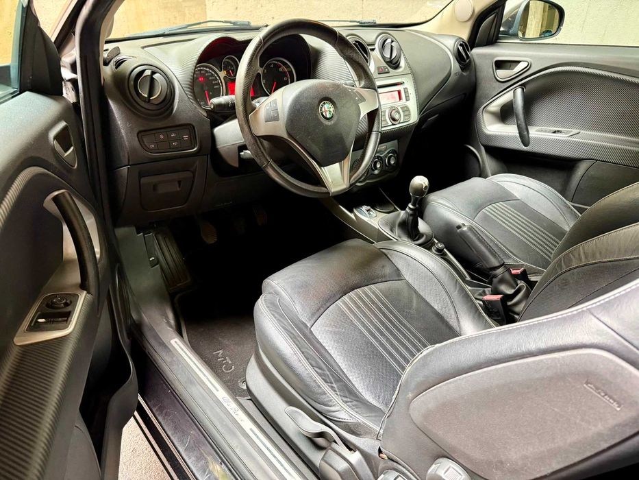 Alfa Romeo MiTo — fotografia 2
