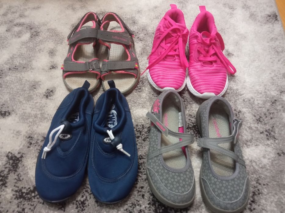 Кросівки, босоніжки , розмір 31,стелька 21 см.