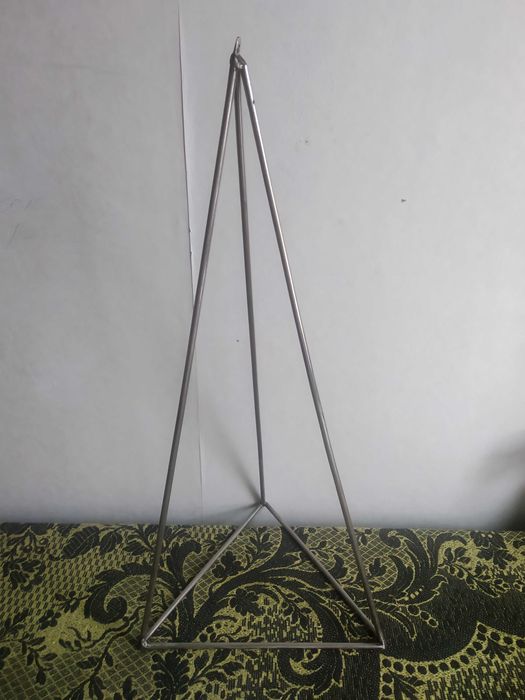 Продаж_Обмін_Треугольник из нержавейки_ Декор_ для Вашего дома_дачи.