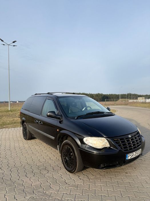 Chrysler Grand Voyager 2.8CRD 2005r 295tys przebiegu, 7 miejsc, minivan, super stan 3 komplety kół zadbany bez wkładu klima JAK PACIFICA
