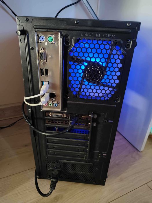 | Komputer Gamingowy | Intel I3-10100f, GTX 1650 4GB, 8GB DDR4, 256GB SSD, 450W , SG1V ARGB