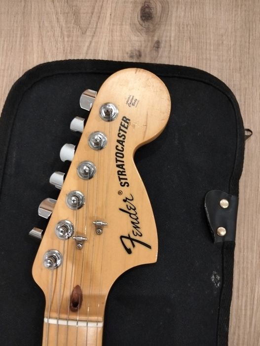 Fender Stratocaster