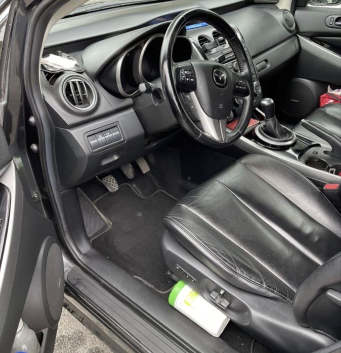 Продам автомобіль Мазда СХ-7