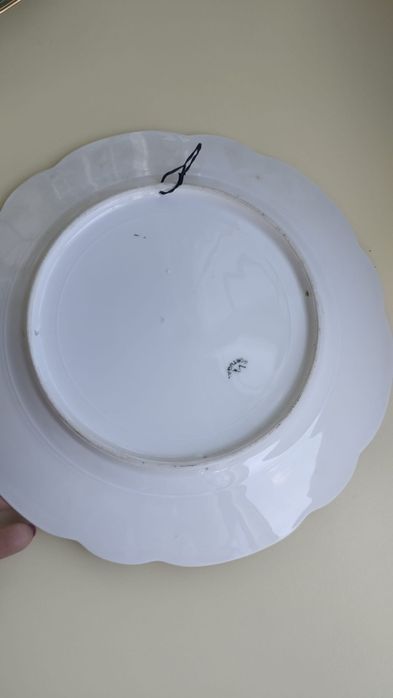 VISTA ALEGRE - prato em porcelana portuguesa com reprodução da Santa C