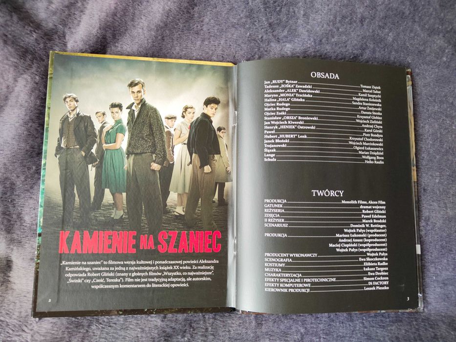 Kamienie na szaniec - film na DVD - z książeczką
