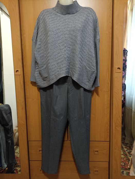 Брюки женские демисезонные 50-54 отличного качества