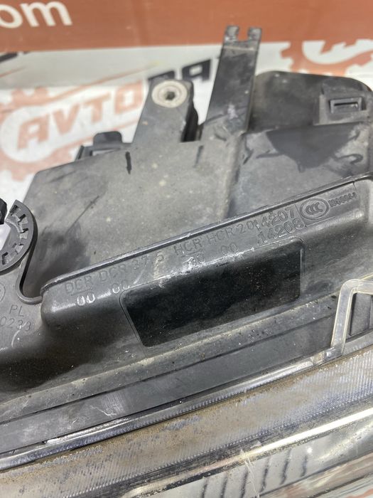 Фара передня права/ліва Land Rover Freelander BH52-13W029-BA