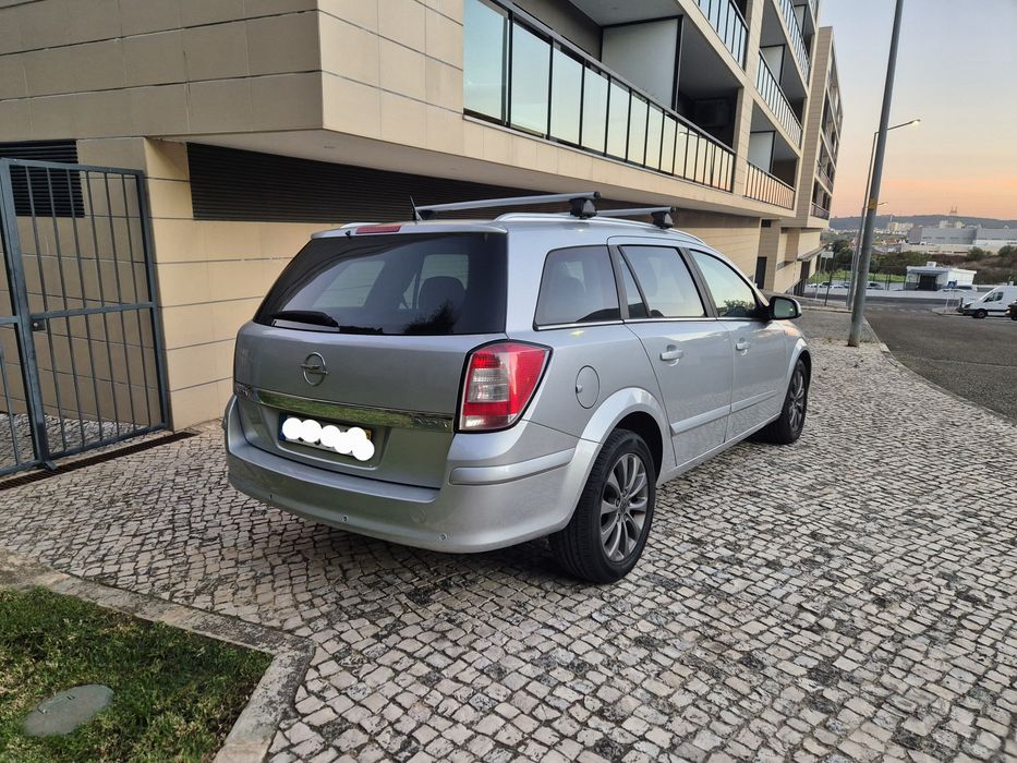 Opel astra 1.7 cdti 125 cv Nacional — photo 5