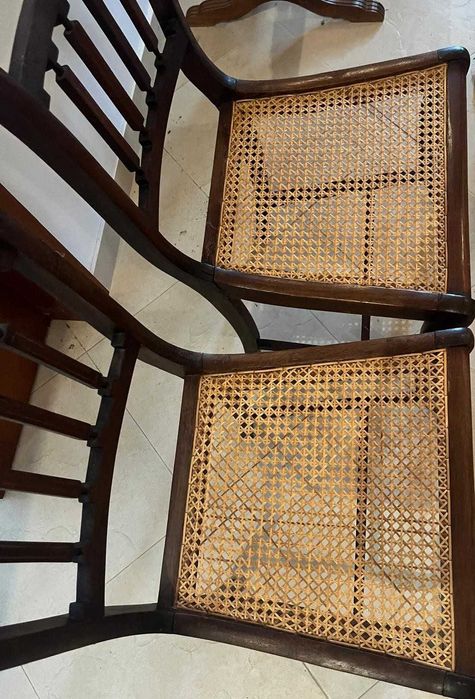 Conjunto 2 cadeiras de palhinha