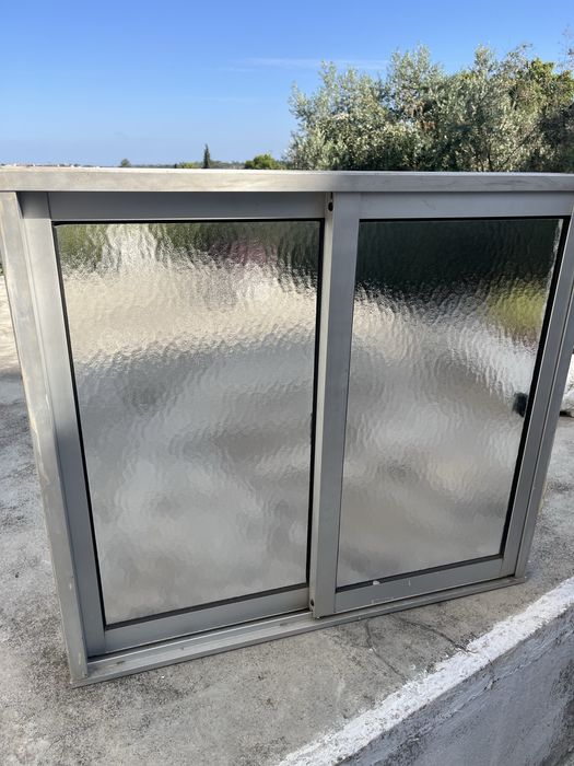 Janelas e sacadas de aluminio