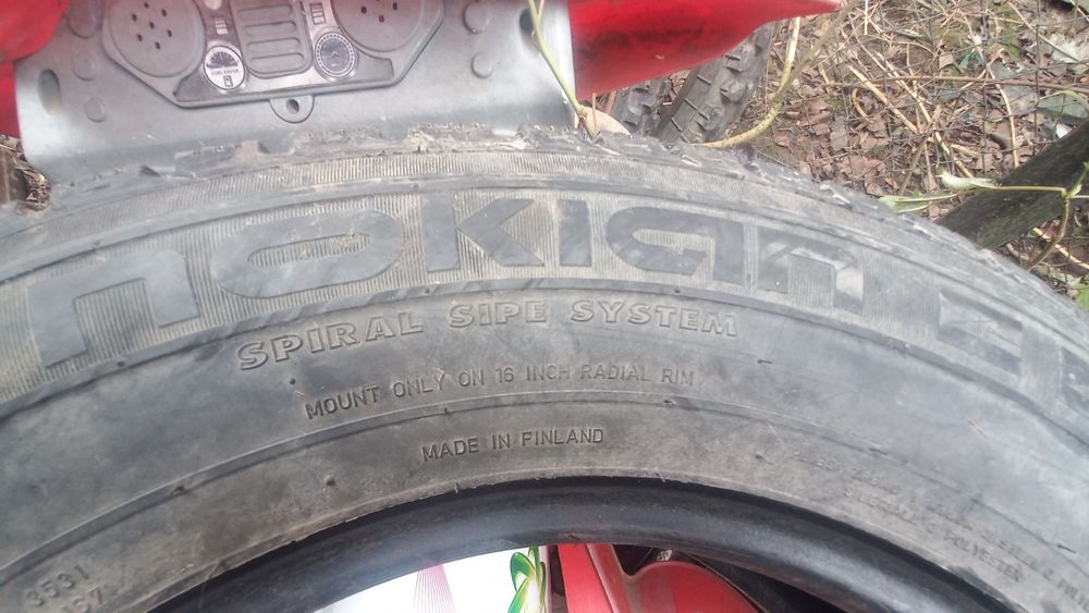 Автошина Резина 205)16 с nokian