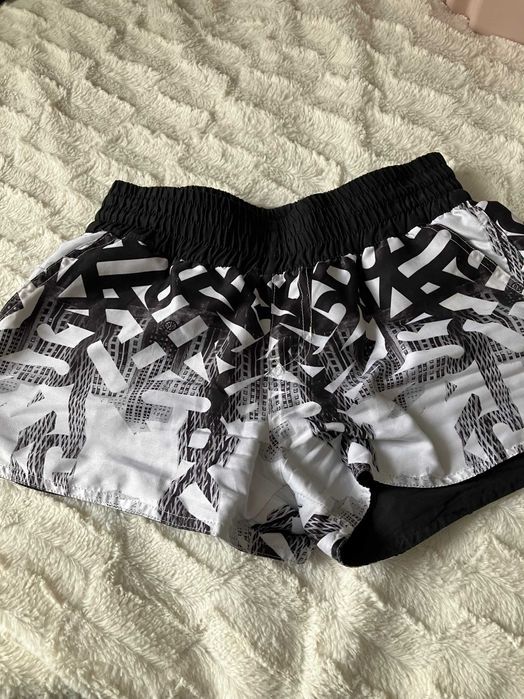 Spodenki cropp active project