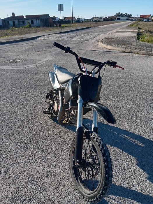 Pit bike 160cc ler descrição 400€