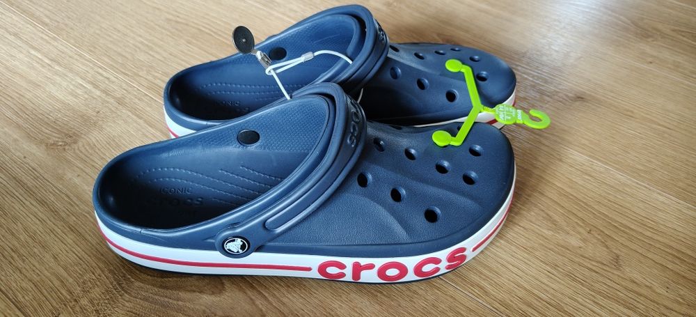 Nowe męskie CROCS granat z czerwonym napisem na  boku rozm.45/46