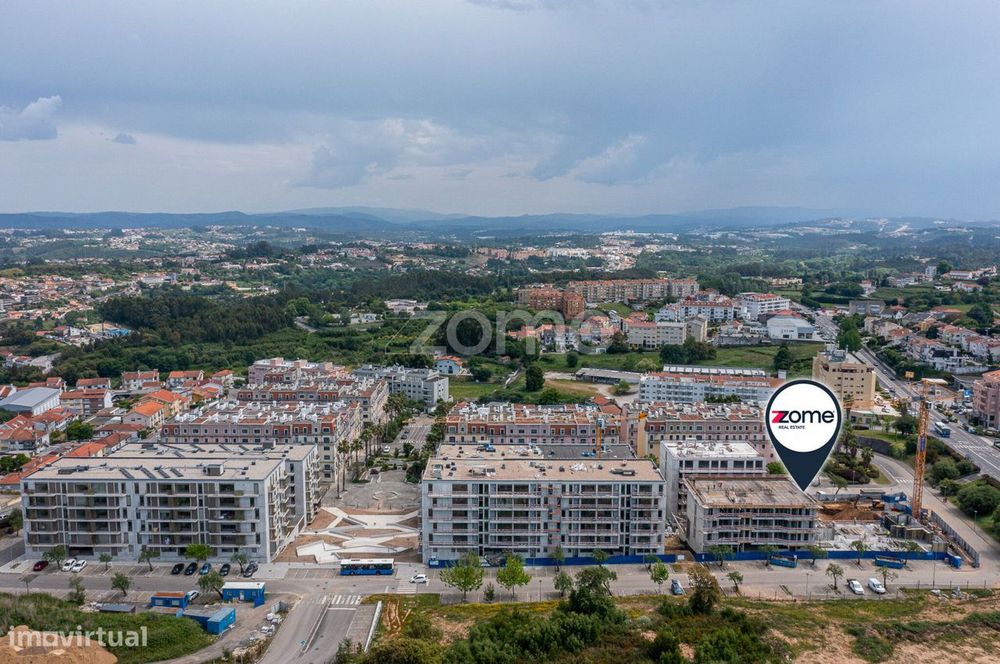 New T2 Apartment with Balcony, Garage, and Premium Finishes – Gaia