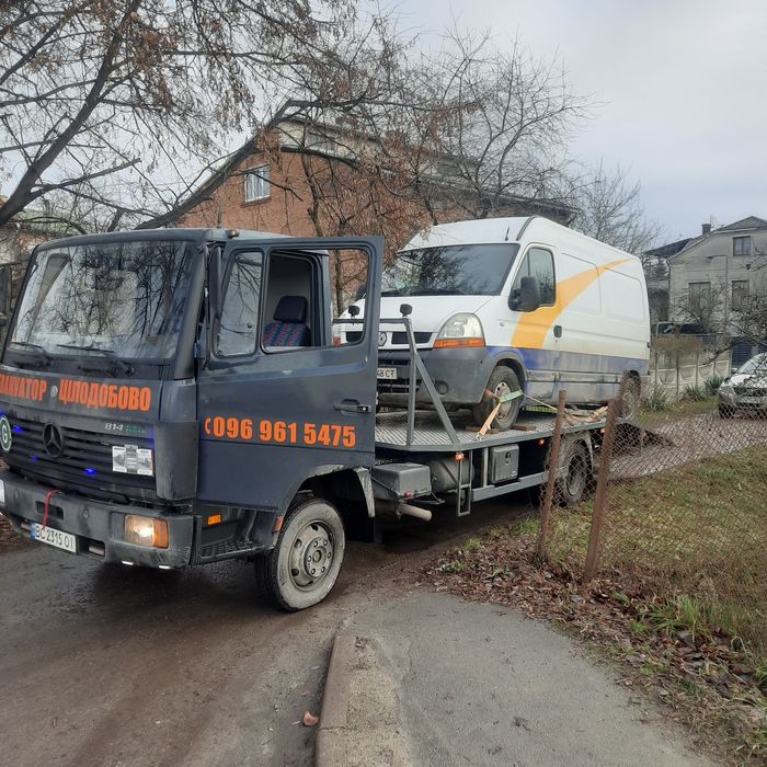 Евакуатор маніпулятор