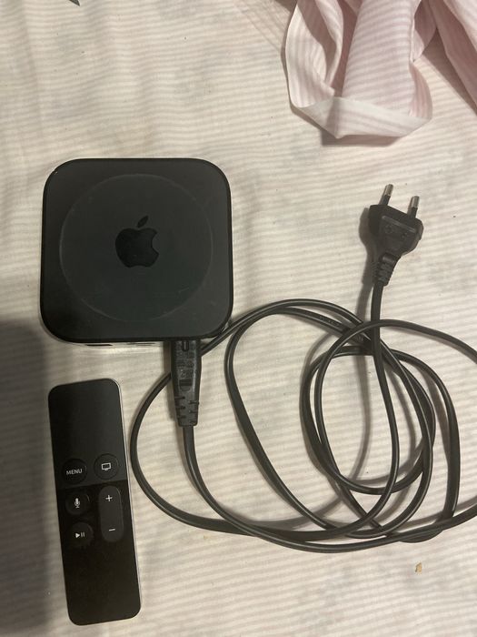 Apple TV Box Semi-Nova com Comando – Aceito Troca64738693668993121