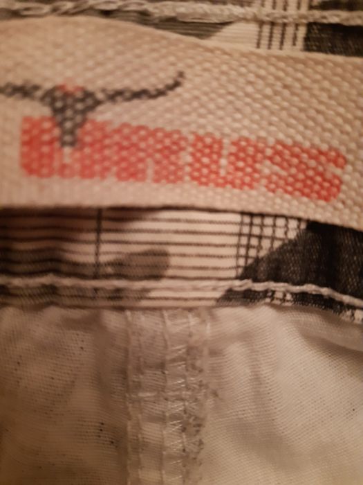 Moro krótkie spodenki