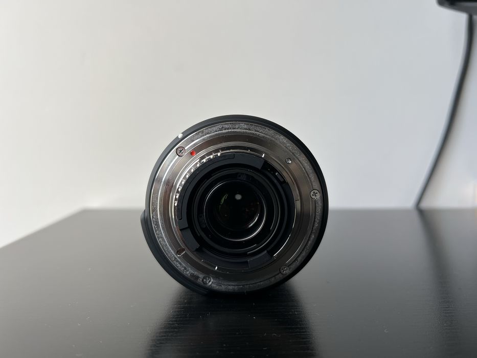 Objetiva Sigma 18-200mm para Nikon DX