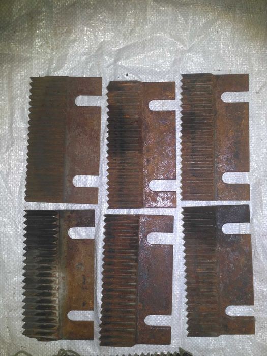 Ножи для корморезки.