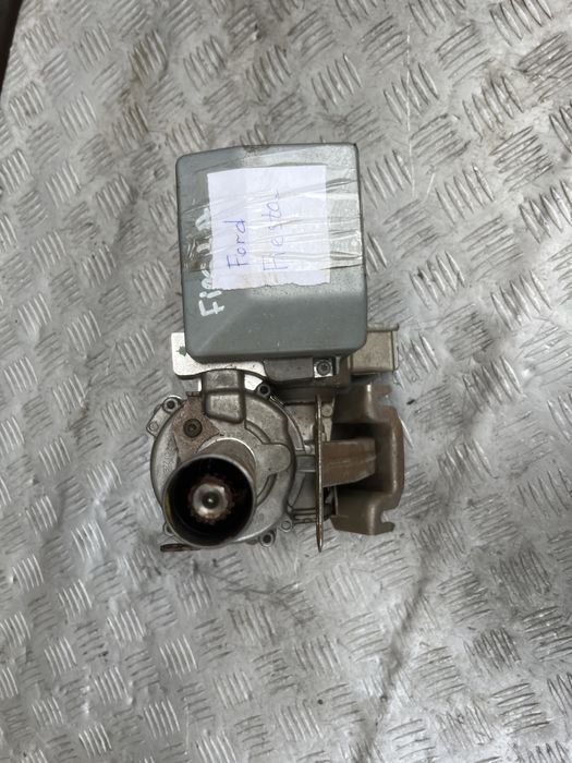 Ford fiesta mk7 підсилення електричне 54086213a