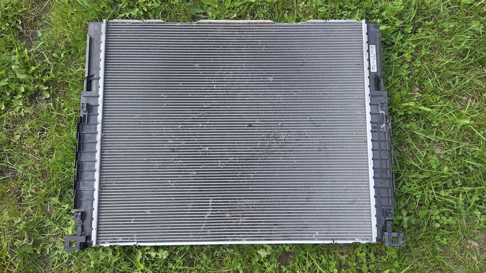 Chłodnica BMW 5 G32 8650745