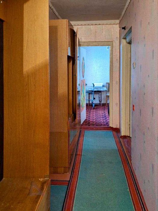 4-кімн. квартира, вул. 49 Гвард. Дивізіі, 4-й поверх