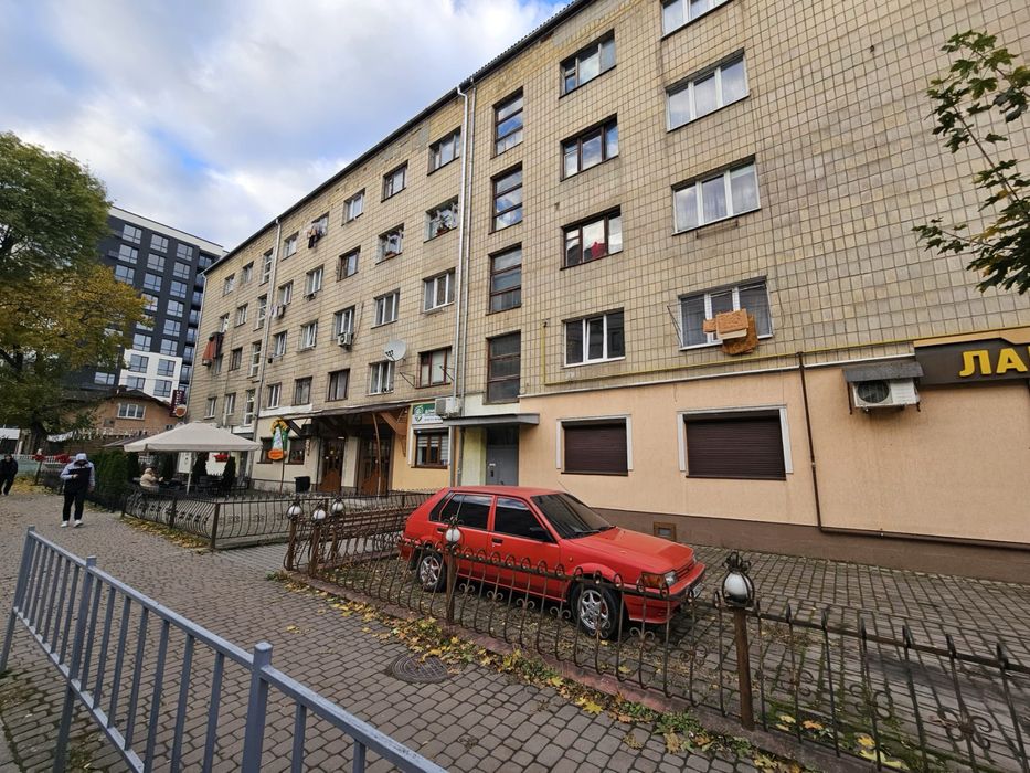 Оренда в Центрі , фасадне