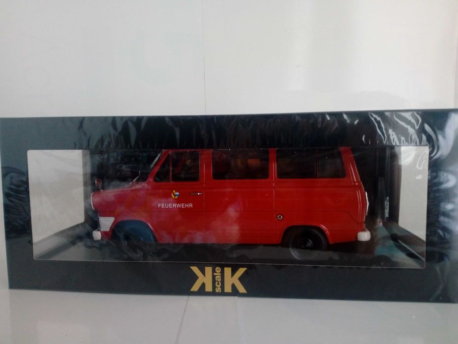 Miniatura da FORD TRANSIT MK1 VAN FIRE KK-SCALE - Escala 1.18