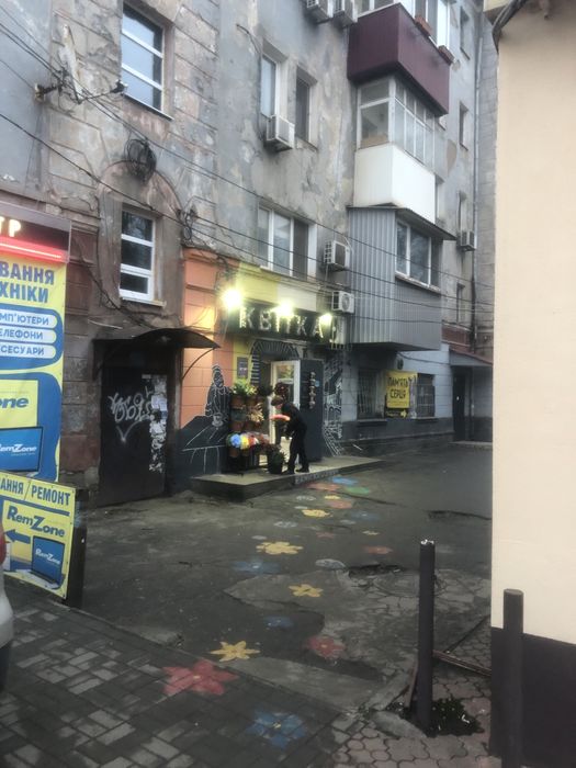 Соцгород аренда 29м2 Напротив крытого рынка возле магазина Ева