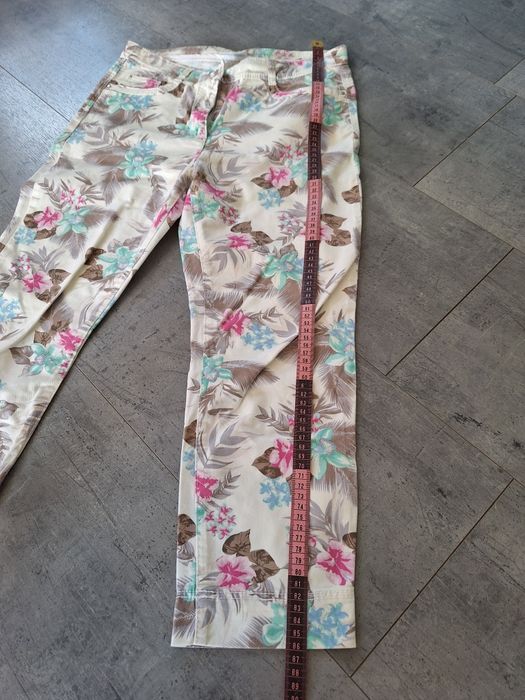 Spodnie damskie c&a rozm. M (38)