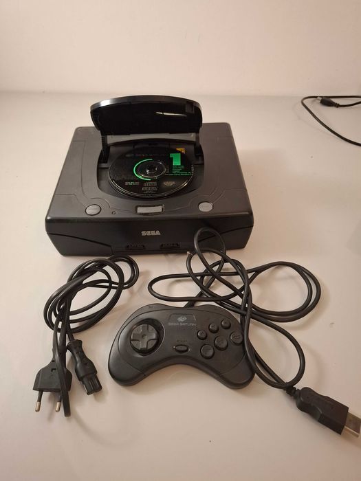 Sega Saturn (Modelo Colecionável)