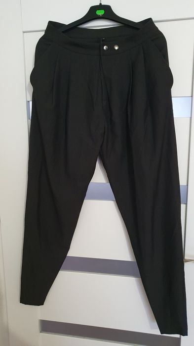 Eleganckie spodnie materiałowe damskie r. 34
