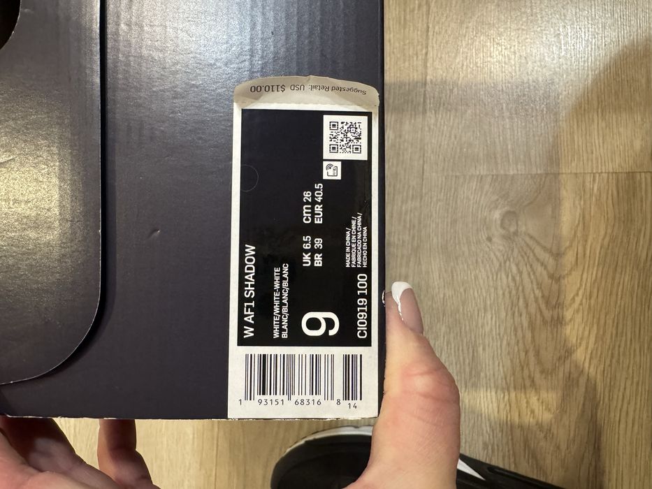 Nike оригинал      .