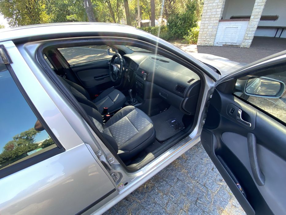 Шкода Октавія Тур