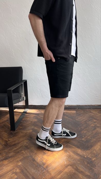 NEW !!! Чоловічі джинсові шорти ZARA Regular