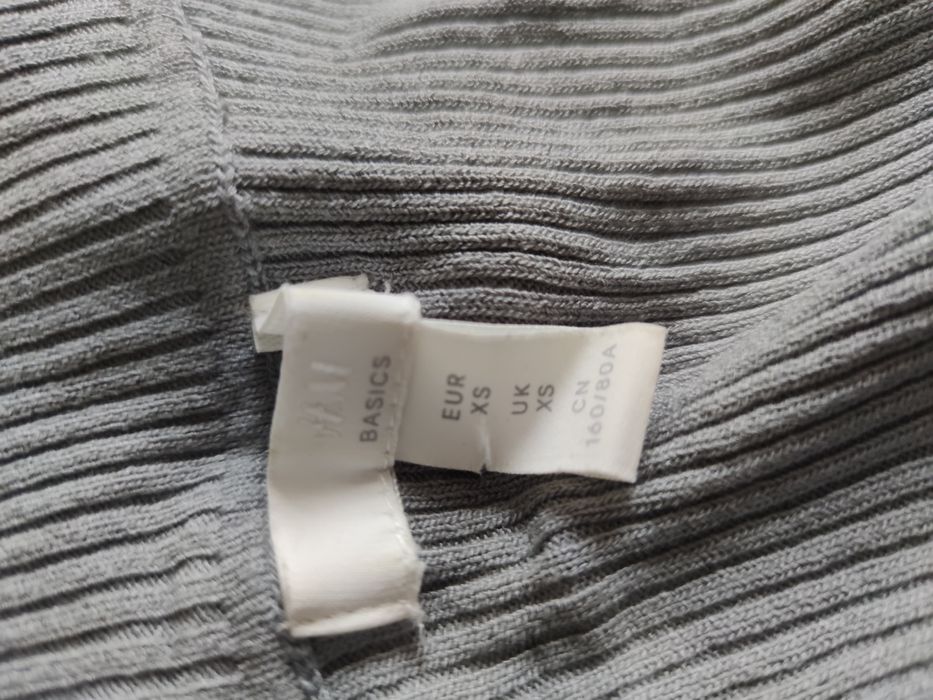 Жіночій гольф  H&M