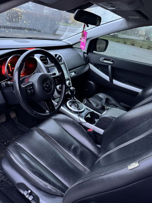 Продам Mazda CX-7