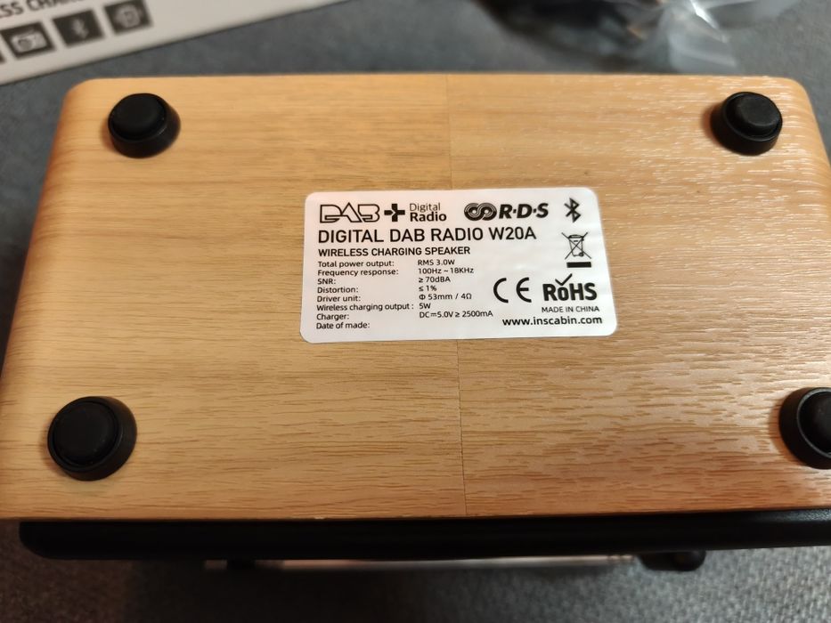 Radio cyfrowe DAB+ Inscabin W20A głośnik Bluetooth ładowarka Qi