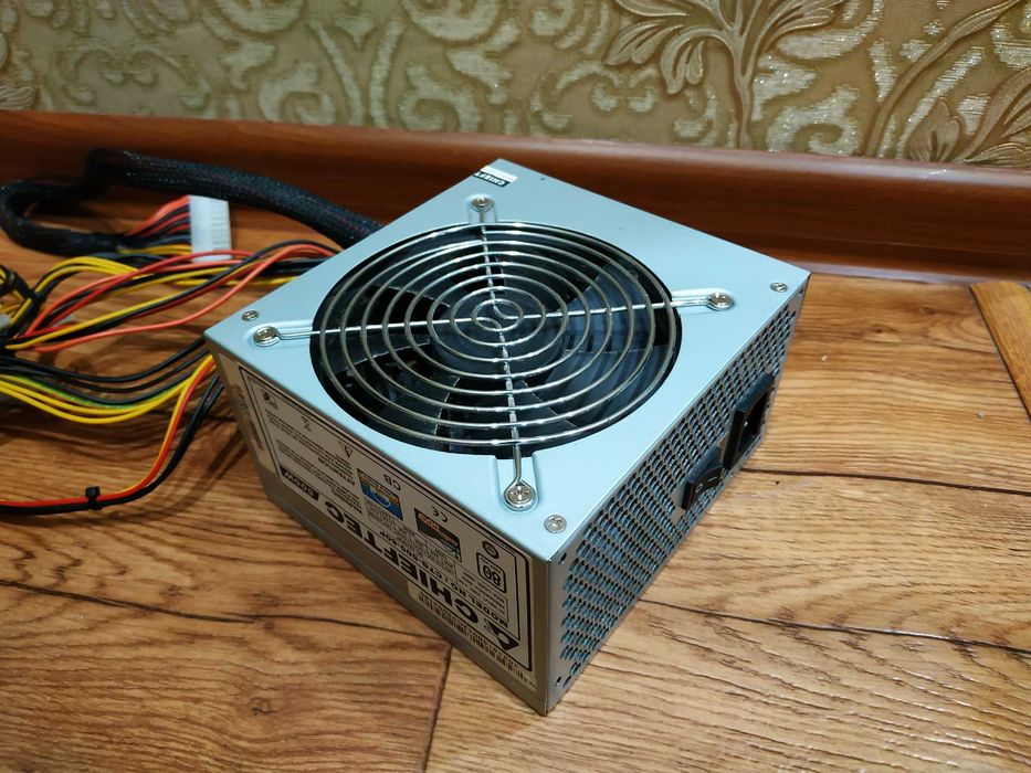 блок питания CHIEFTEC 500W