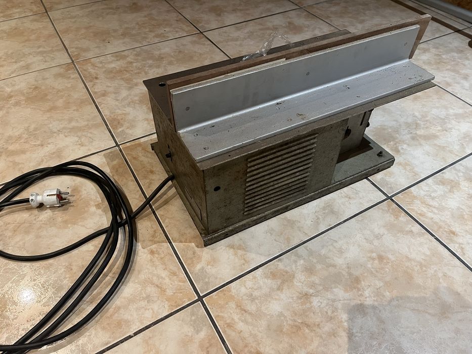 Witam sprzedam heblarke 230