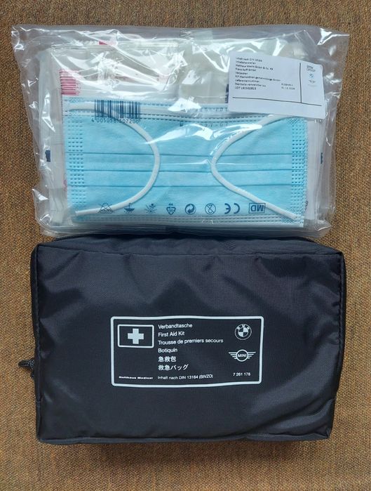 Аптечка автомобильная BMW