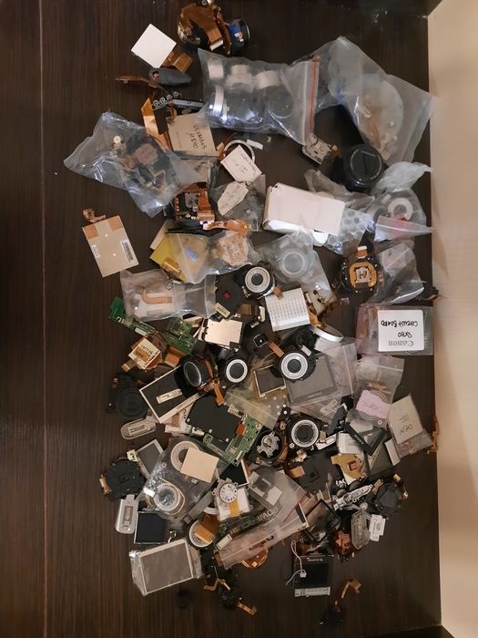 Запчасти для фотоаппаратов