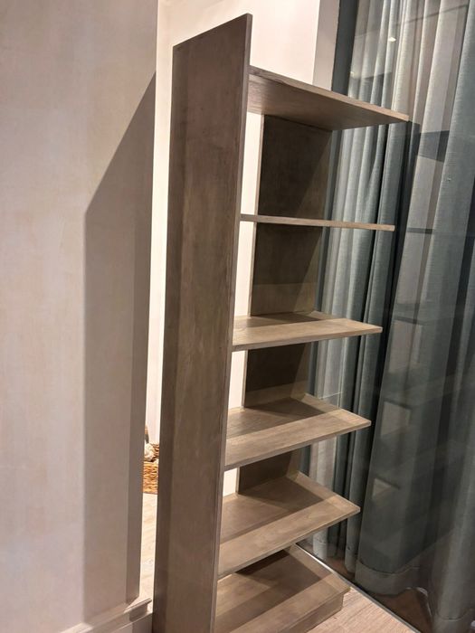 2 Moveis com prateleiras