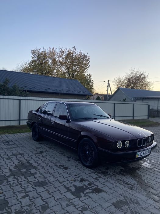 Продам е34 м51 гарний стан