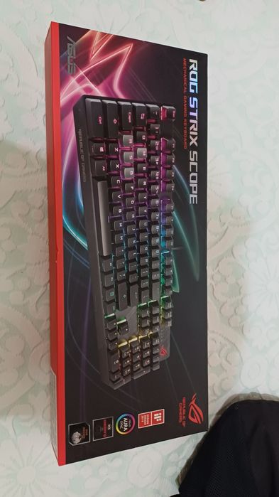 Teclado asus rog strix scope