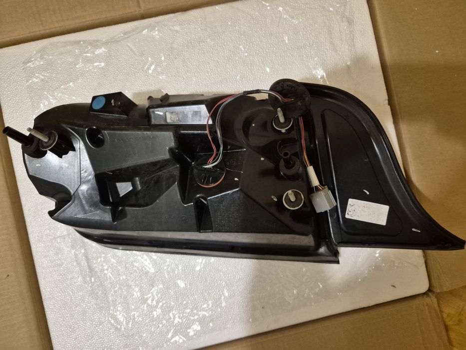 Задні ліхтарі, стопи Ford Mustang 14-17