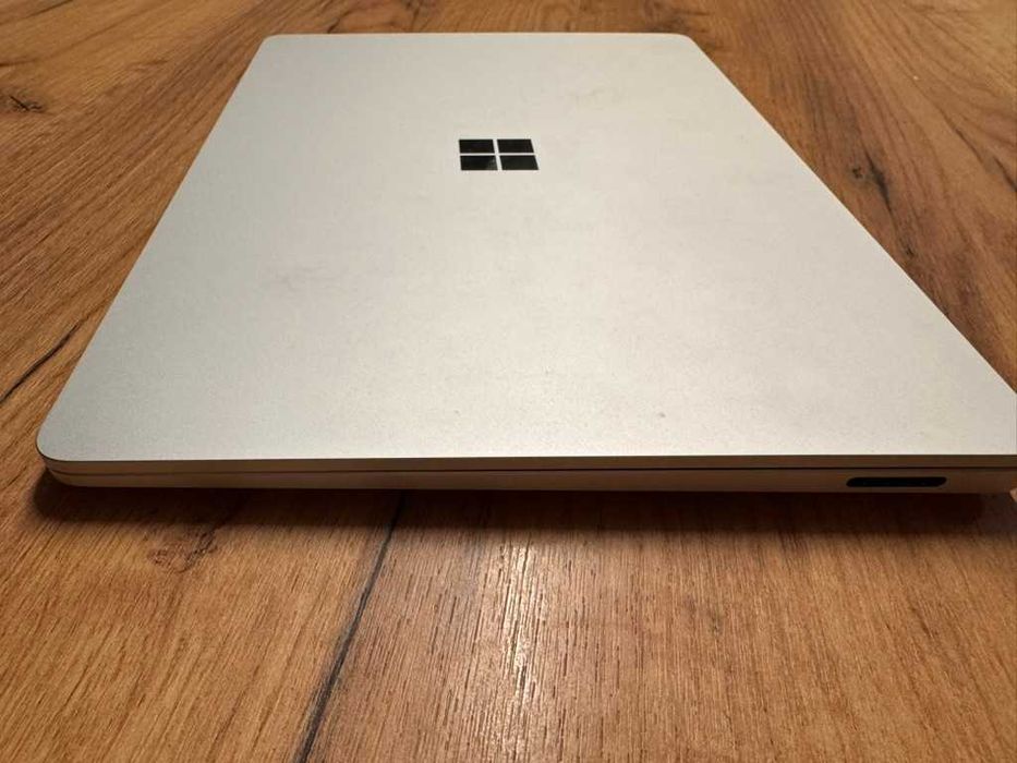 Microsoft Surface Laptop 7 13.8"