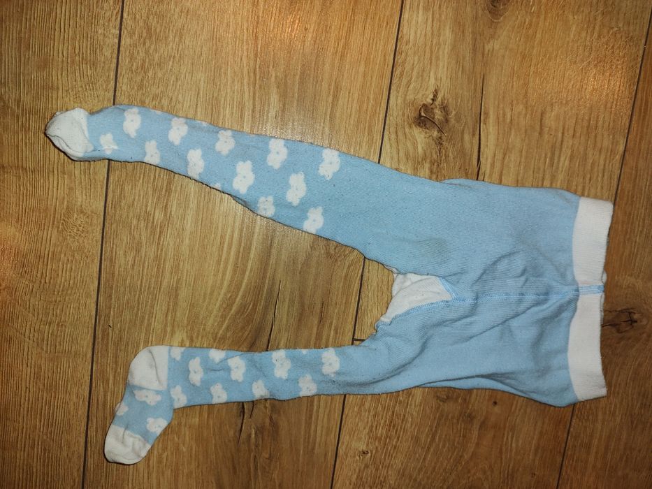Rajstopy niebieskie w białe kwiatuszki