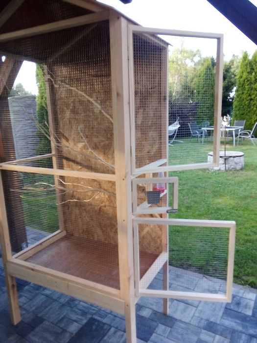 Klatka woliera drewniana dla papug ptaków